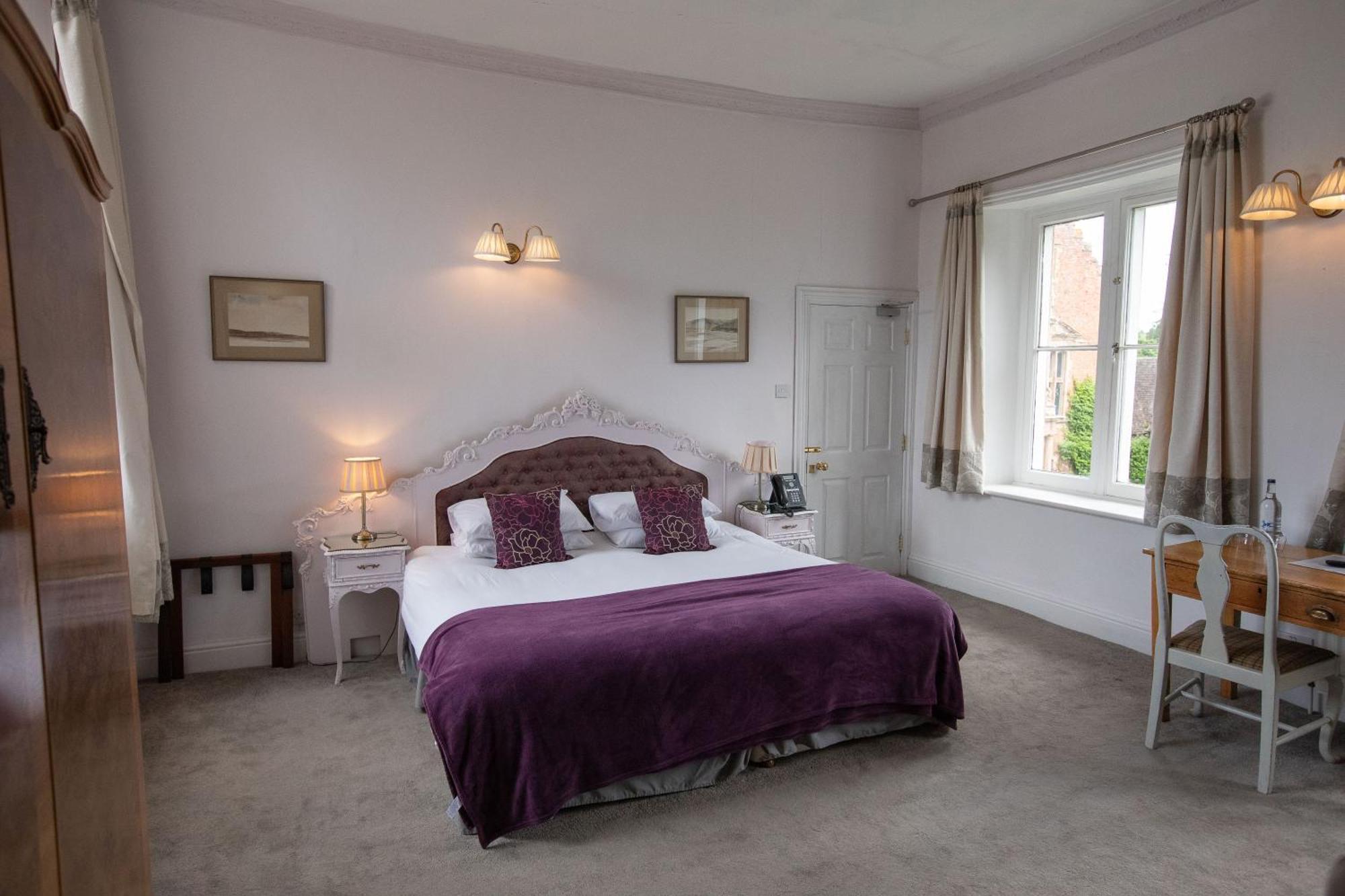 Grafton Manor Hotel 3*